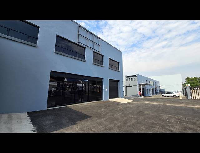 330M² RETAIL TO LET IN EASTLEIGH